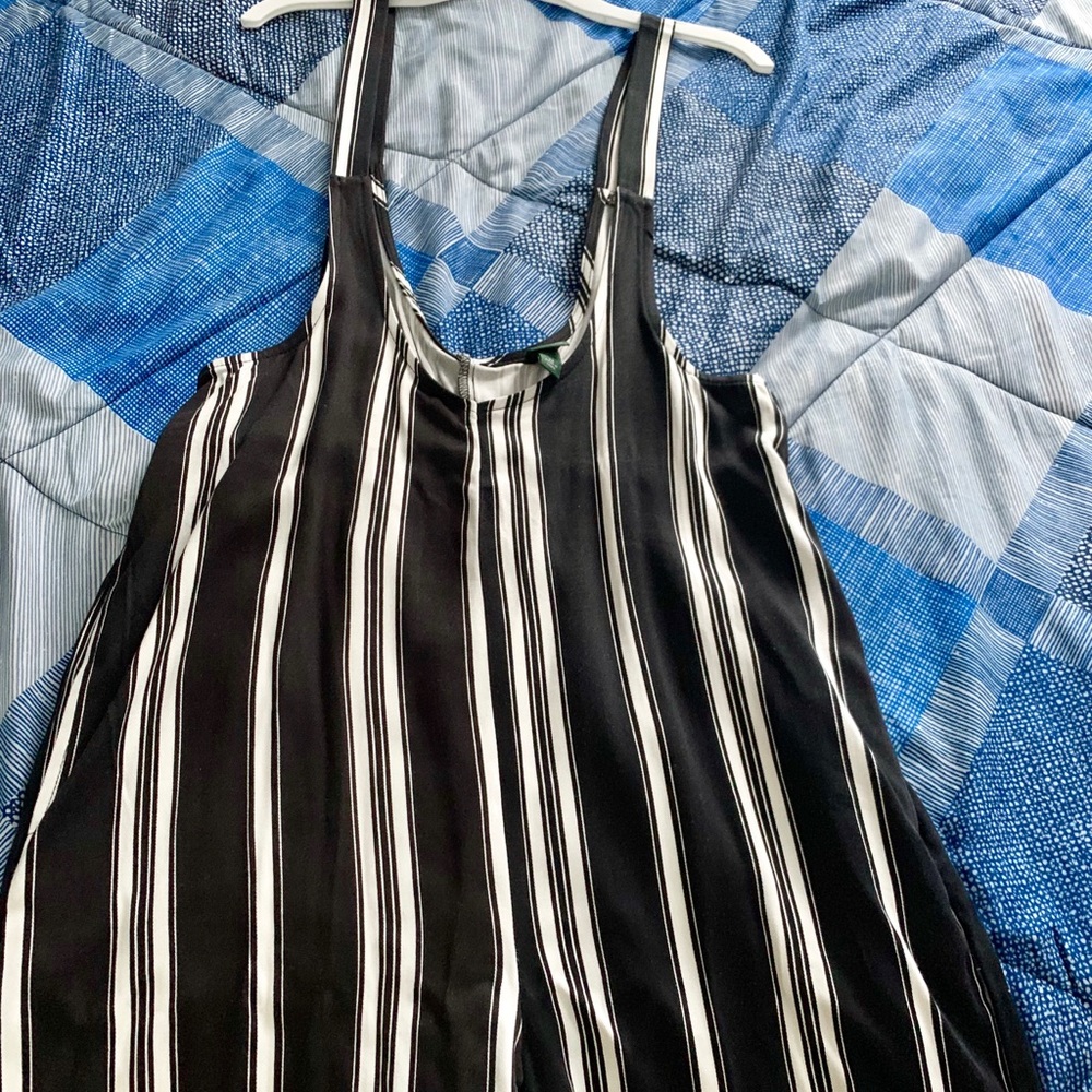 New Ladies jumpsuit size small